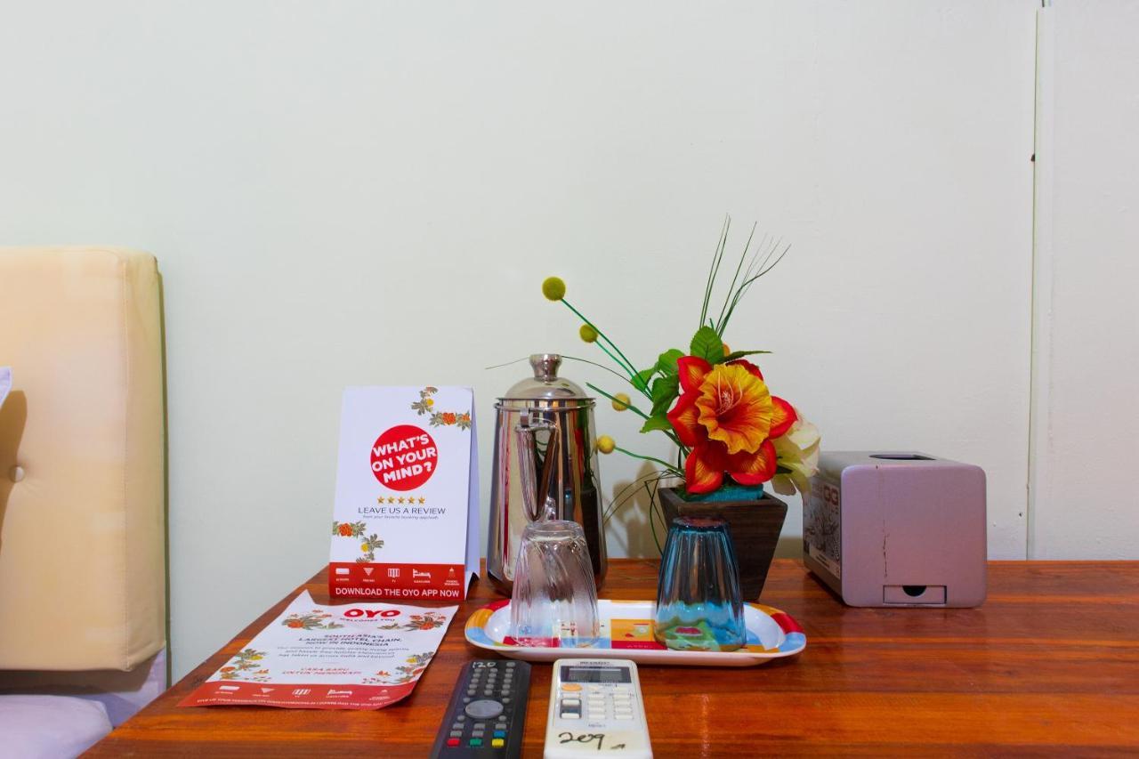 Super Oyo 1682 Greenia Hotel Kupang  Extérieur photo