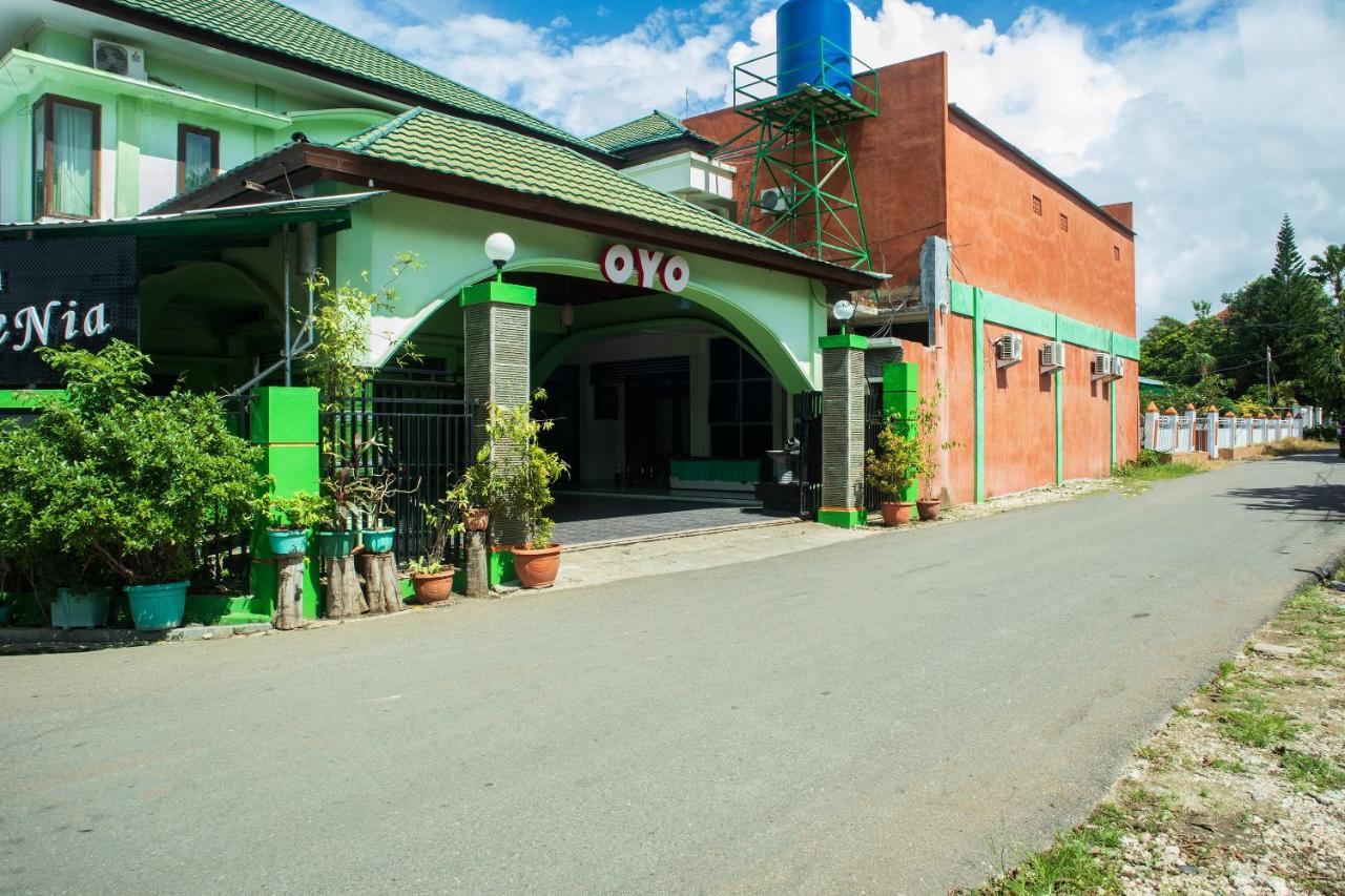 Super Oyo 1682 Greenia Hotel Kupang  Extérieur photo