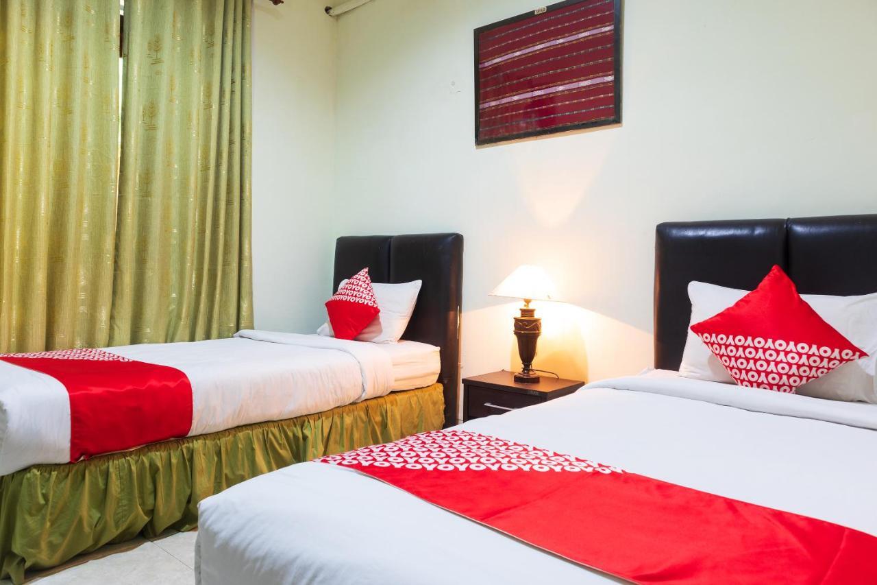 Super Oyo 1682 Greenia Hotel Kupang  Extérieur photo